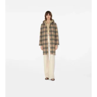 Abrigo cruzado reversible de lana con capucha