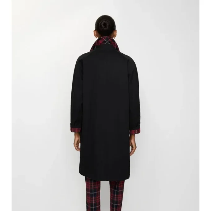 Abrigo tipo Car Coat de gabardina de largo medio