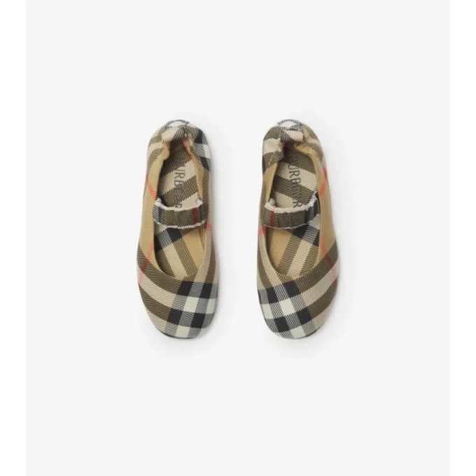 Bailarinas con estampado de cuadros