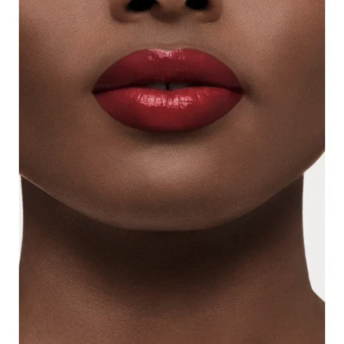 Barra de labios Burberry Brit Shine – Oxblood n.º 97