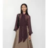 Blusa de seda con estampado de cuadros