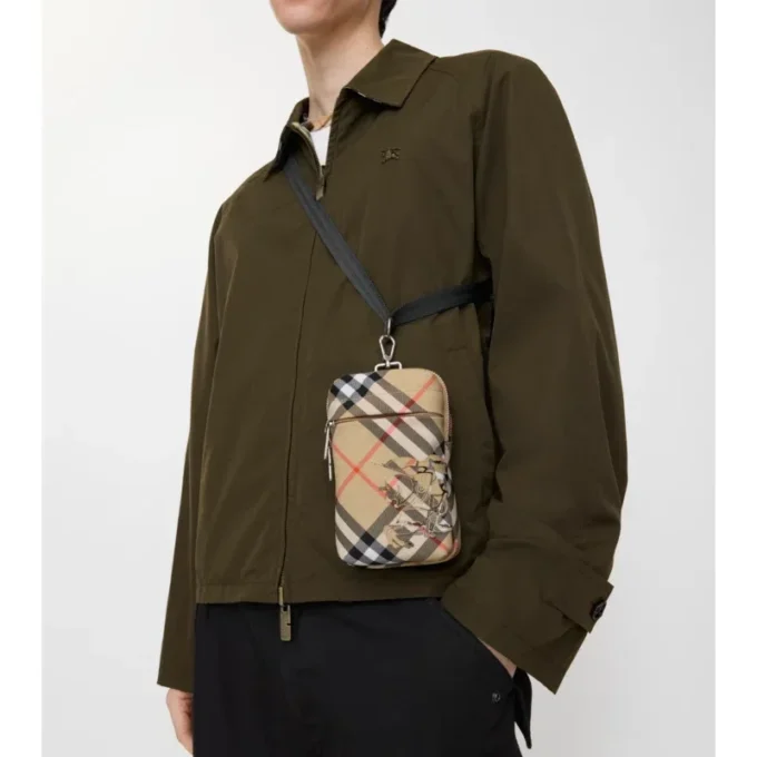 Bolso para móvil con estampado de cuadros