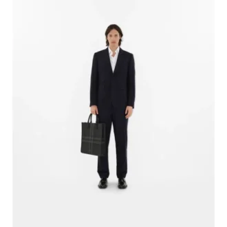 Bolso tote Denny vertical y estilizado