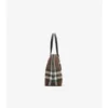 Bolso tote mediano con estampado de cuadros