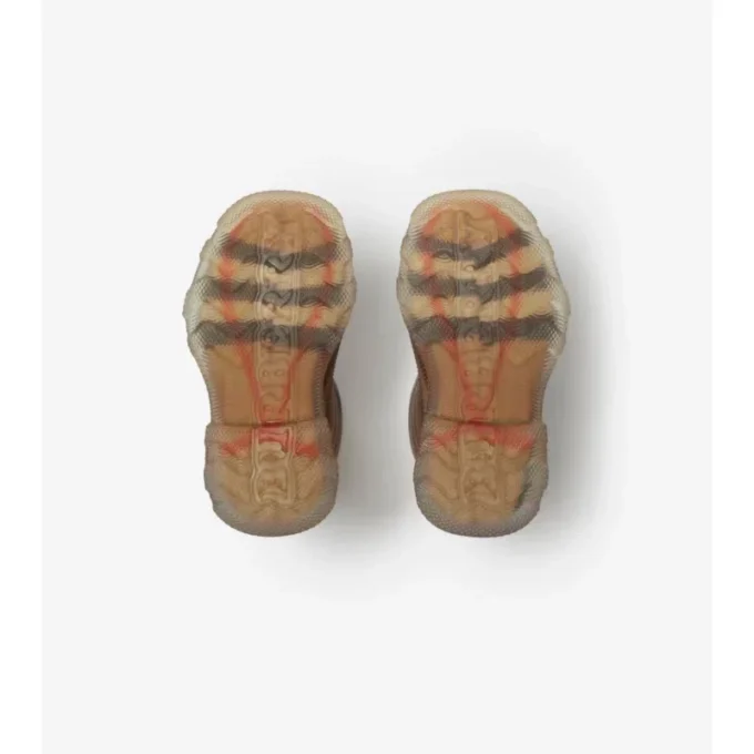 Botas altas de caucho con estampado de cuadros