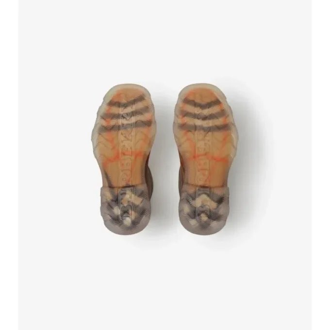 Botas altas de caucho con estampado de cuadros