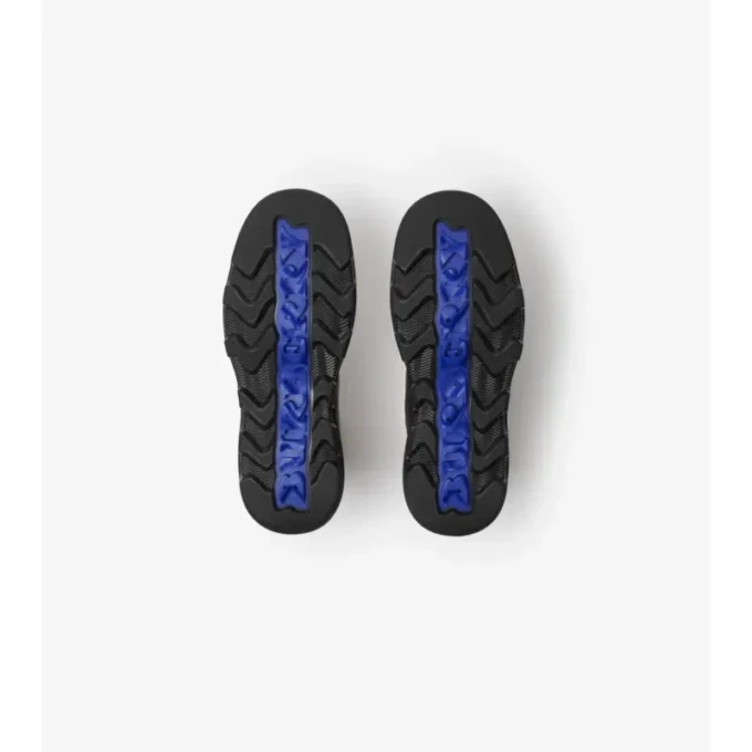 Botas Chelsea bajas de cuero tipo creeper