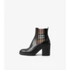 Botas de piel con paneles de cuadros