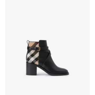 Botas de tacón con estampado de cuadros y piel