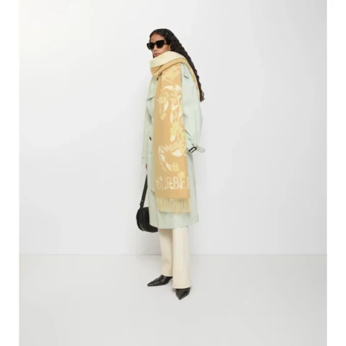 Bufanda ancha de cachemira EKD con estampado floral