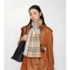 Bufanda ancha de lana y seda con estampado EKD Check