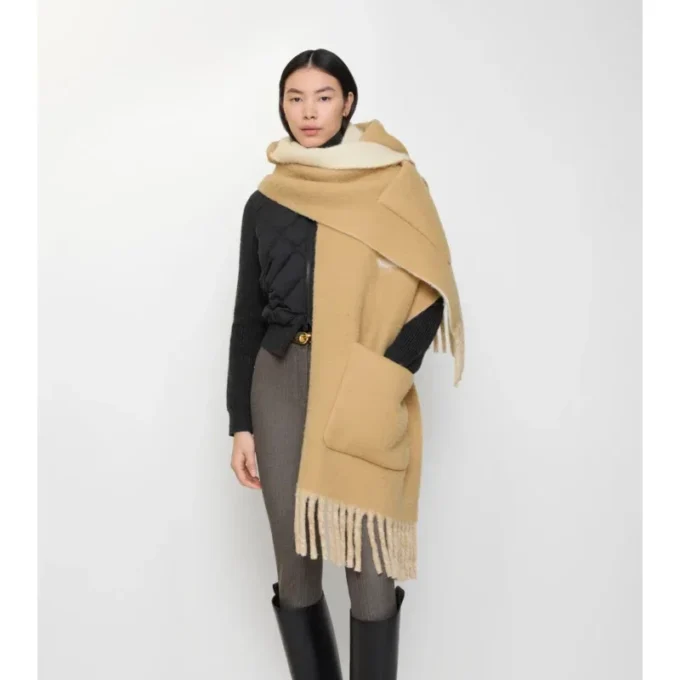 Bufanda con capucha de mezcla de lana de alpaca con logotipo