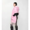 Bufanda con capucha de mezcla de lana de alpaca con logotipo