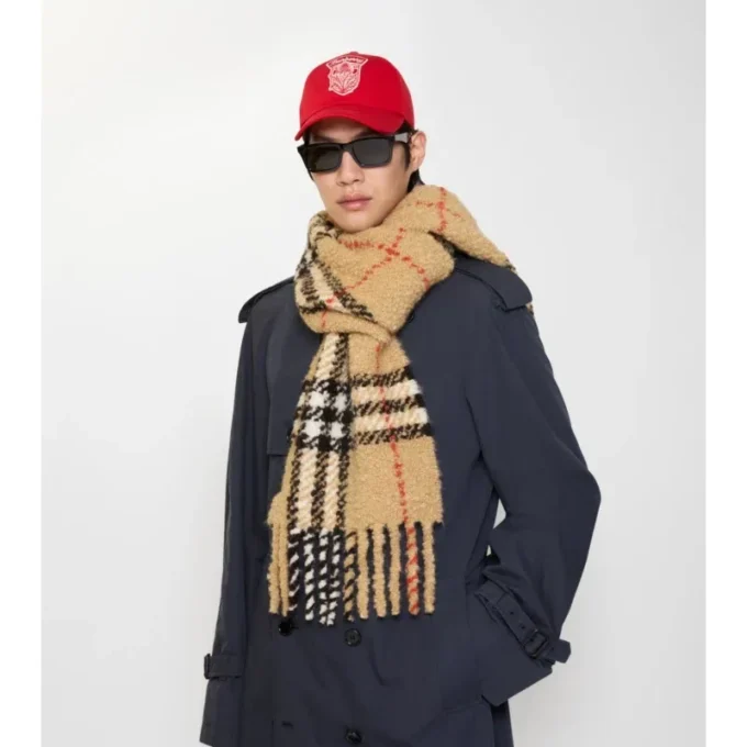 Bufanda de bouclé de mezcla de lana de alpaca con estampado de cuadros