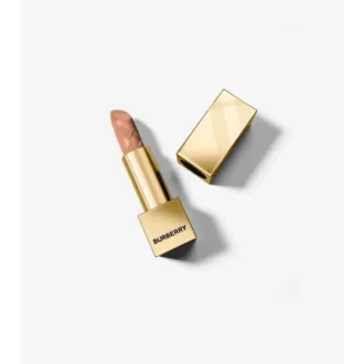 Burberry Kisses – Beige Trench n.º 01