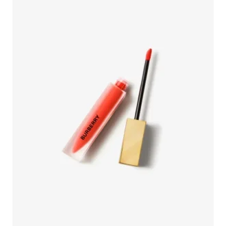 Burberry Kisses Liquid Matte – Rojo anaranjado n.º 71