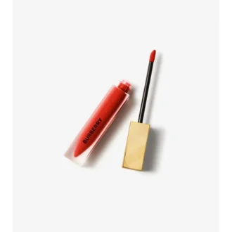 Burberry Kisses Liquid Matte – Rojo Fuego n.º 118