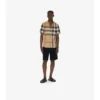 Camisa de algodón a cuadros de corte entallado