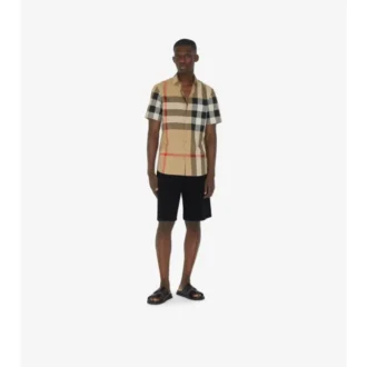 Camisa de algodón a cuadros de corte entallado