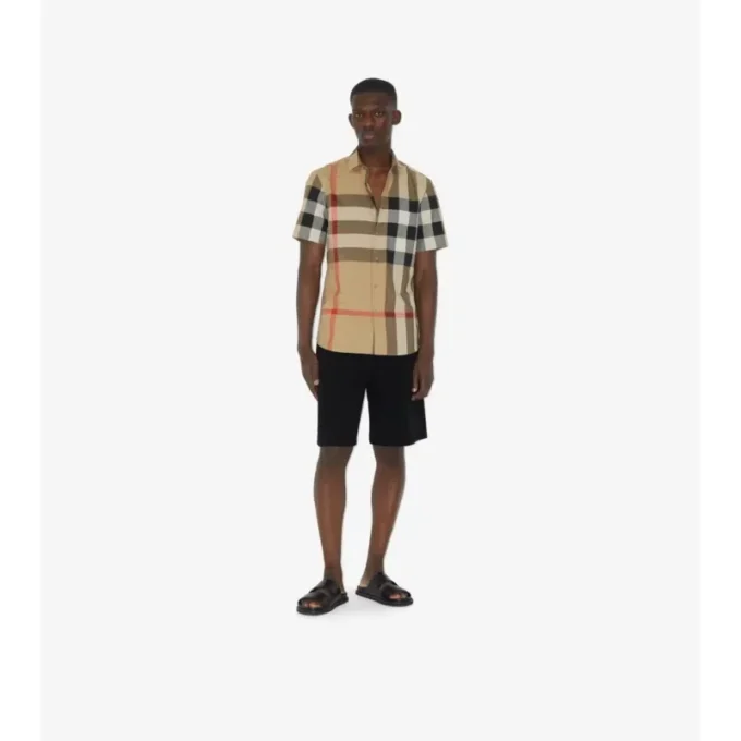 Camisa de algodón a cuadros de corte entallado