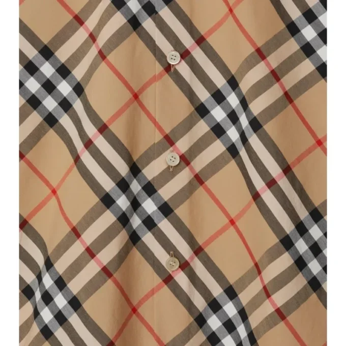 Camisa de algodón a cuadros de corte entallado