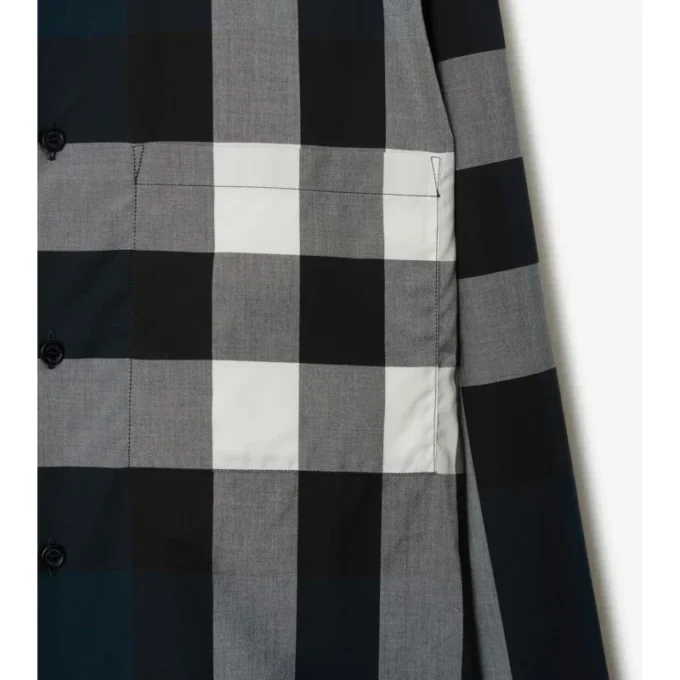 Camisa de algodón a cuadros de corte entallado