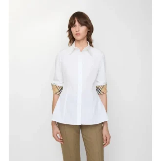 Camisa de popelín de algodón de corte entallado
