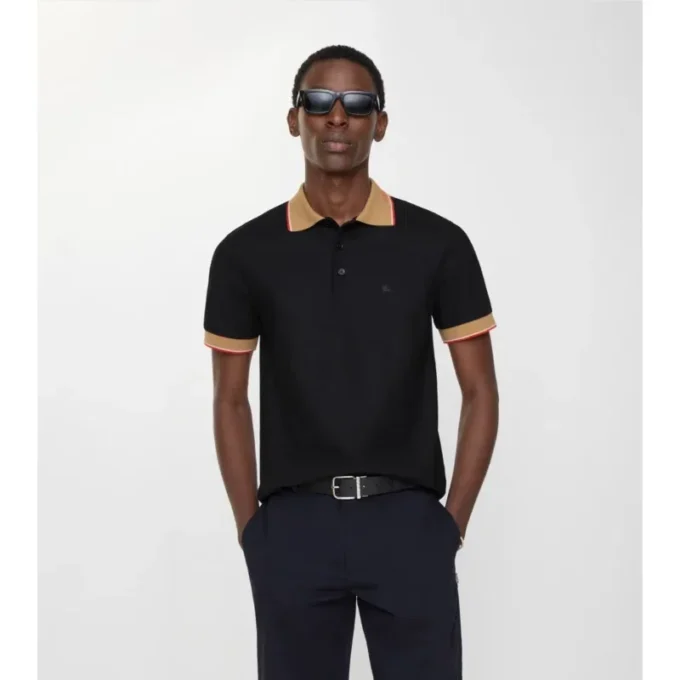 Camisas de algodón con logotipo en el cuello