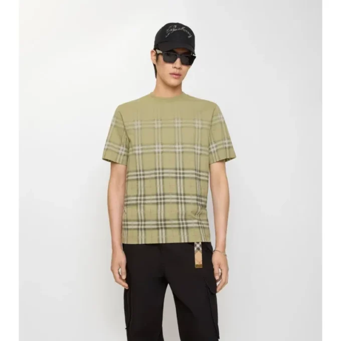 Camiseta de algodón con estampado de cuadros degradado