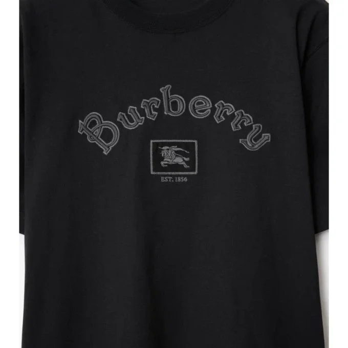 Camiseta de algodón con logotipo gótico
