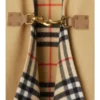 Capa de lana con estampado de cuadros