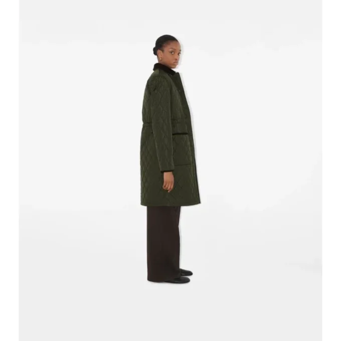 Car Coat de nylon acolchado de largo medio