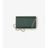 Cartera con correa de cadena Cotswolds