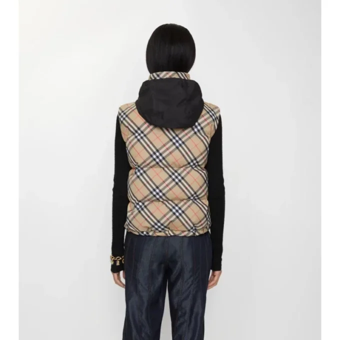 Chaleco acolchado con estampado de cuadros