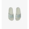 Chanclas con estampado de cuadros