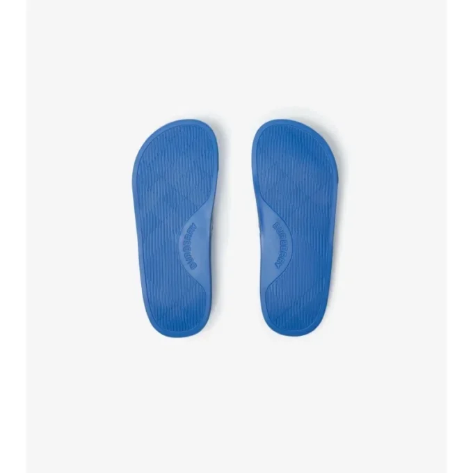 Chanclas con estampado de cuadros