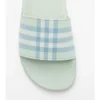 Chanclas con estampado de cuadros