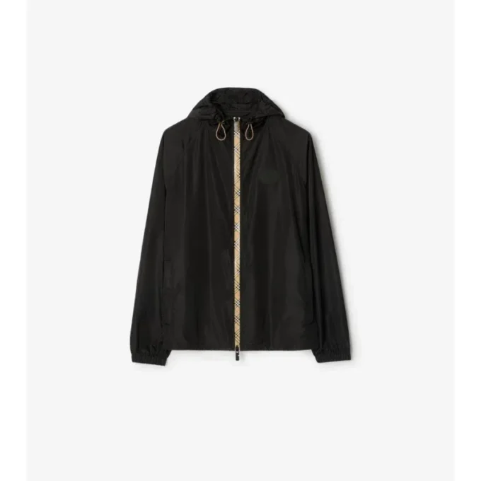 Chaqueta con capucha de nailon con cinta a cuadros