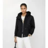 Chaqueta corta acolchada de nailon con capucha