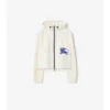 Chaqueta corta con capucha de nailon