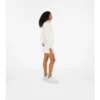 Chaqueta corta con capucha de nailon