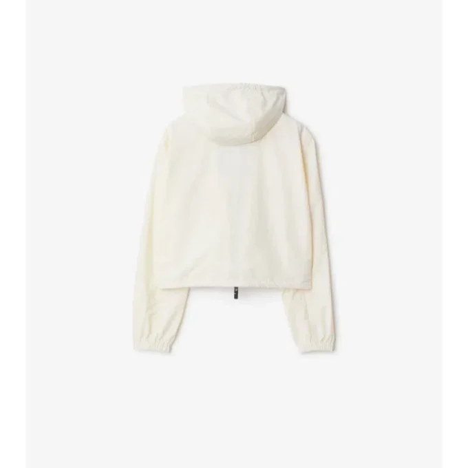 Chaqueta corta con capucha de nailon