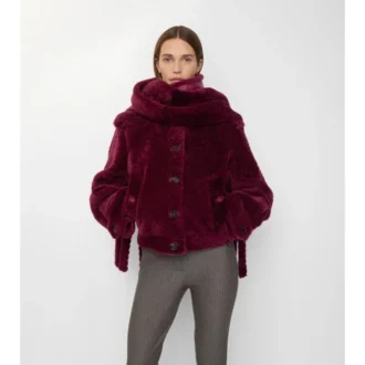 Chaqueta de piel de oveja con bufanda desmontable