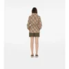 Chaqueta ligera con estampado de cuadros