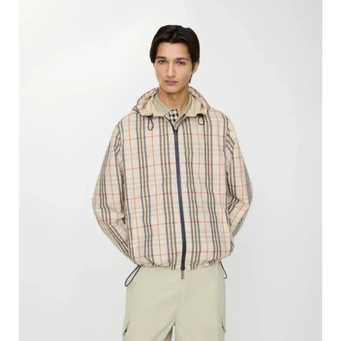 Chaqueta reversible con capucha y estampado de cuadros