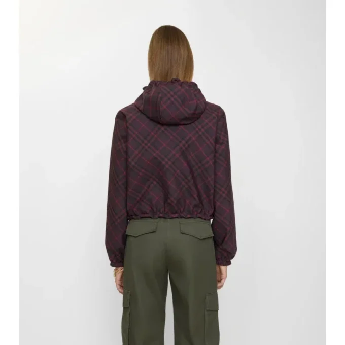 Chaqueta reversible con capucha y estampado de cuadros, de corte corto