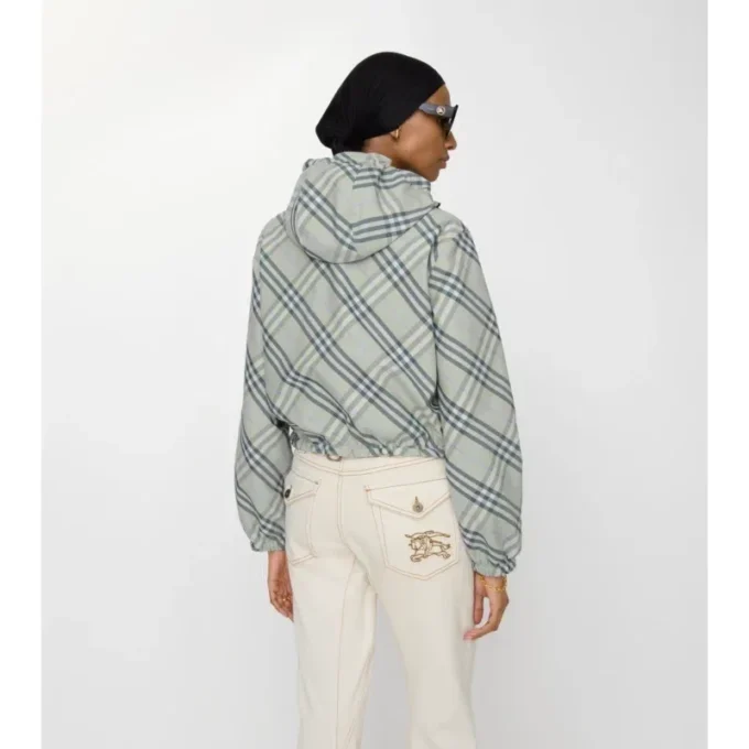 Chaqueta reversible de cuadros corta