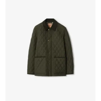 Chaqueta tipo «barn» de nailon acolchado