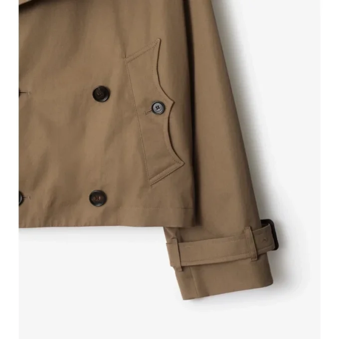 Chaqueta trench corta de Gabardine