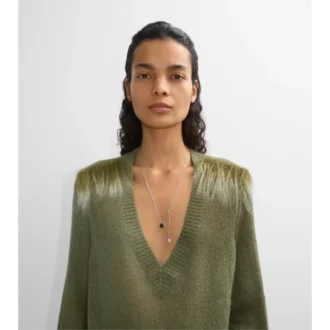 Collar con colgante de escudo de ónix